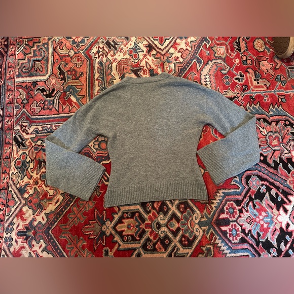 Reformation Gray Button-Front V-Neck Cardigan - Picture 5 of 9